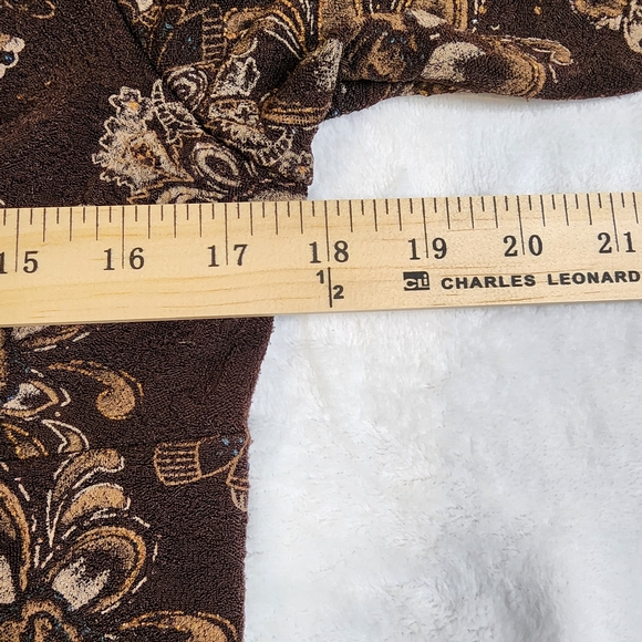 Paisley And Floral Embroidered 3/4 Sleeve Cross Bodice Top, Brown And Gold, MP - Picture 4 of 6